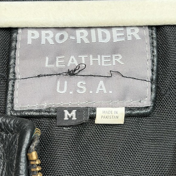 Pro-Rider Vest Mens Medium Black Leather Biker Zip RPM Riders Flag Patches USA - Picture 5 of 7